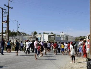 ΕΛΜΕ Λέσβου: «Θολοκουλτουριάρηδες όσοι αντιδρούν για τον όρο “λάθρο”»